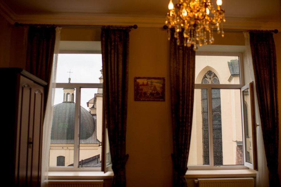 Lviv Hollidays Galytska Appartement Buitenkant foto